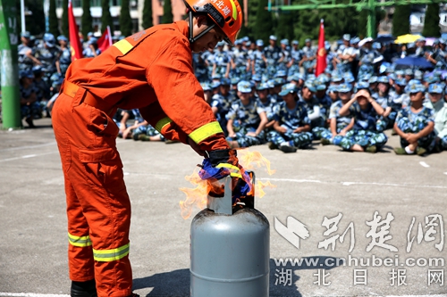 zylAB3A0757_副本_副本.jpg zylAB3A0757_副本_副本.jpg